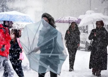 Türkiye Genelinde Sağanak Alarmı: Doğu’da Kar, Güneydoğu’da Toz Taşınımı Uyarısı